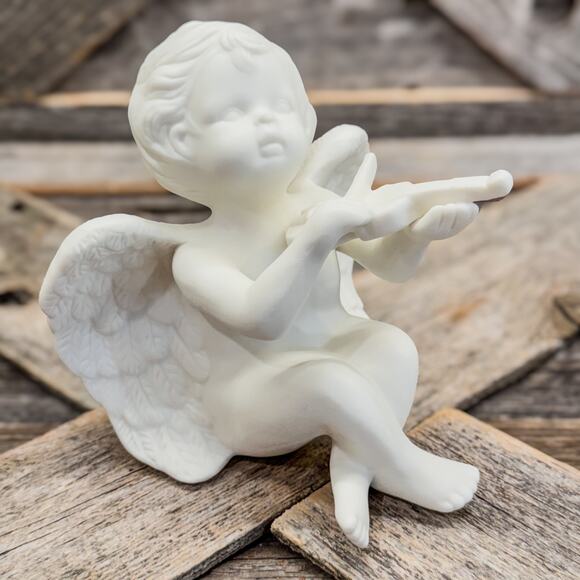 1986 Vintage Bisque Porcelain Seated Angel/Cherub Figurine Playing Violin, 5.5"H - Picture 1 of 7
